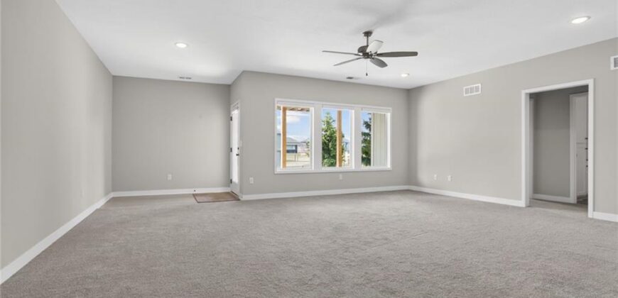 12830 N Arbor Way, Platte City, MO 64079