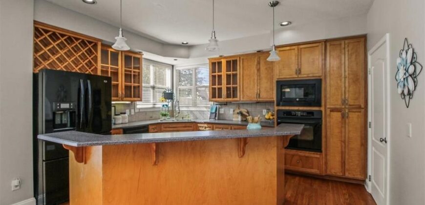 1131 Crimson Lane, Liberty, MO 64068