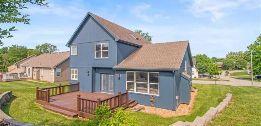 1131 Crimson Lane, Liberty, MO 64068