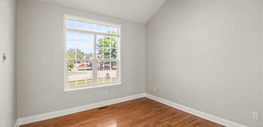 1131 Crimson Lane, Liberty, MO 64068