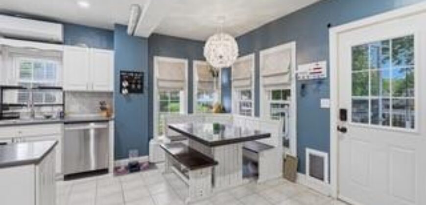 1900 NE 65th Street, Gladstone, MO 64118