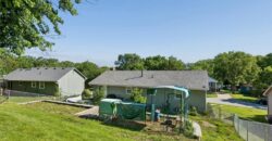 807 E Summit Street, Smithville, MO 64089