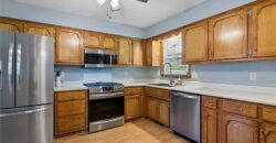 807 E Summit Street, Smithville, MO 64089