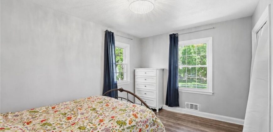 5107 N Highland Avenue, Kansas City, MO 64118