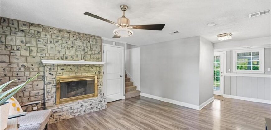 5107 N Highland Avenue, Kansas City, MO 64118