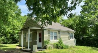 220 Corbin Street, Liberty, MO 64068