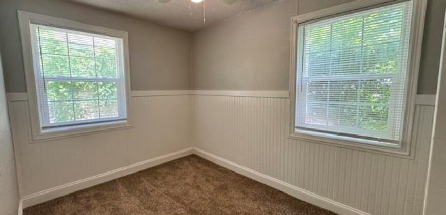 220 Corbin Street, Liberty, MO 64068