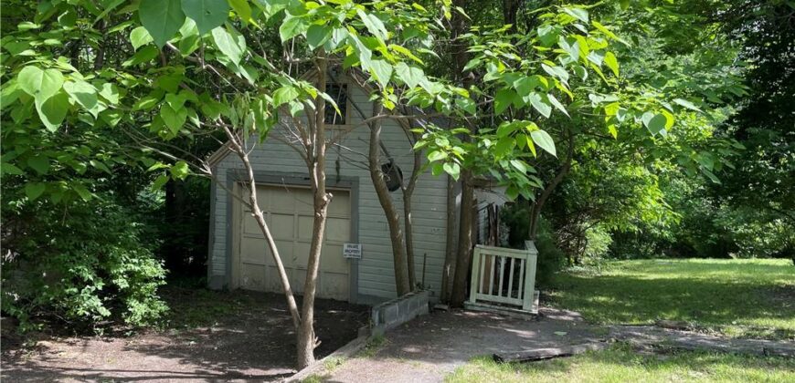 3627 41st Street, Kansas City, MO 64117