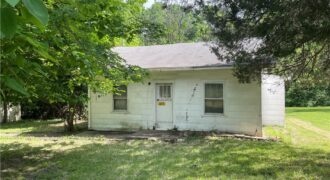 3627 41st Street, Kansas City, MO 64117