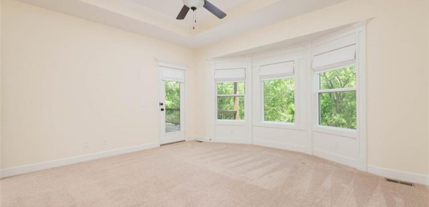 4906 NE 105th Street, Kansas City, MO 64156