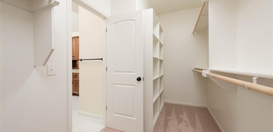 4906 NE 105th Street, Kansas City, MO 64156