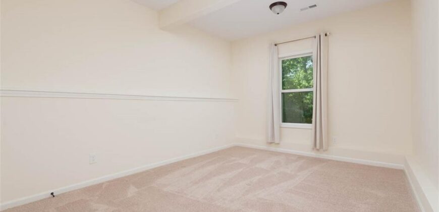 4906 NE 105th Street, Kansas City, MO 64156