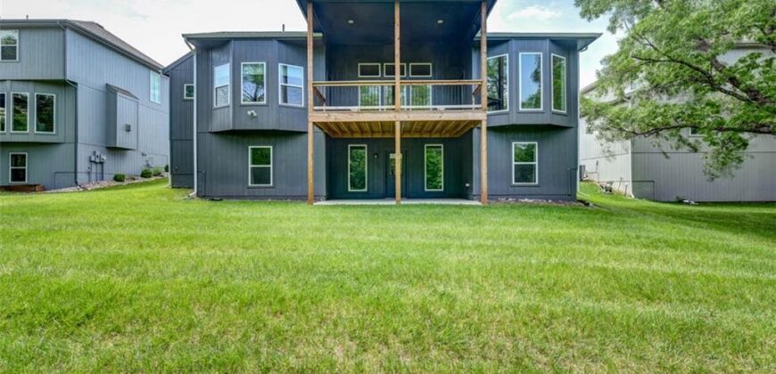 4906 NE 105th Street, Kansas City, MO 64156