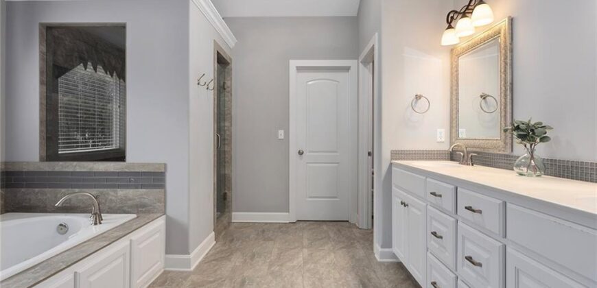 10519 N EUCLID Avenue, Kansas City, MO 64155