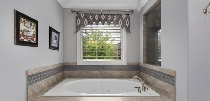 10519 N EUCLID Avenue, Kansas City, MO 64155