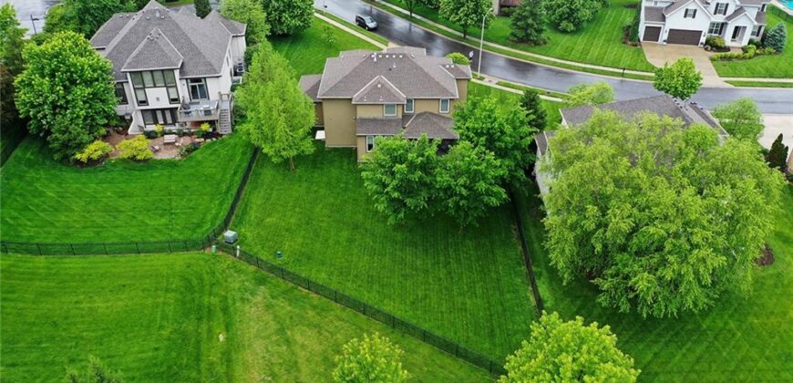 10519 N EUCLID Avenue, Kansas City, MO 64155