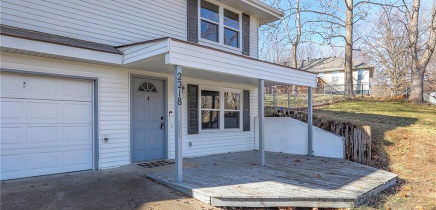 2218 Liberty Landing Road, Liberty, MO 64068