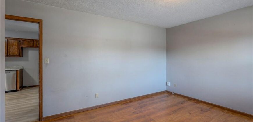 2218 Liberty Landing Road, Liberty, MO 64068