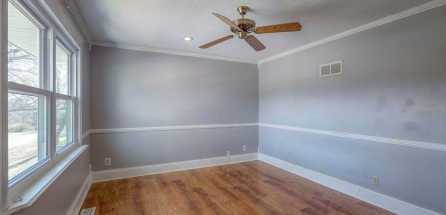 2218 Liberty Landing Road, Liberty, MO 64068