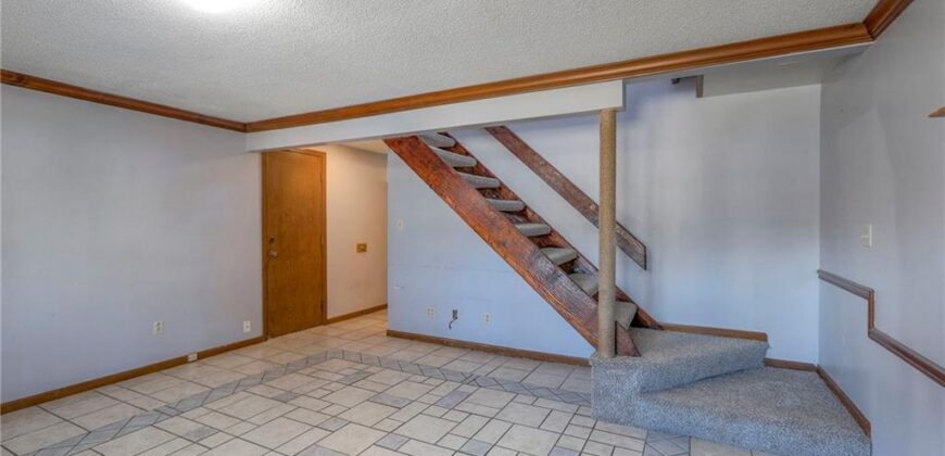 2218 Liberty Landing Road, Liberty, MO 64068