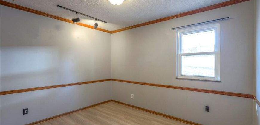 2218 Liberty Landing Road, Liberty, MO 64068