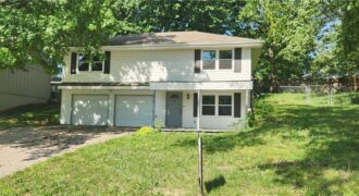 2218 Liberty Landing Road, Liberty, MO 64068