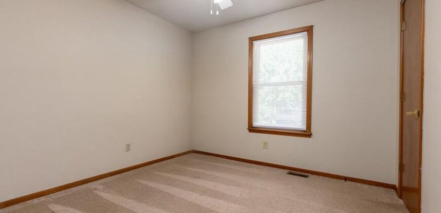 7113 N Atkins Avenue, Kansas City, MO 64152