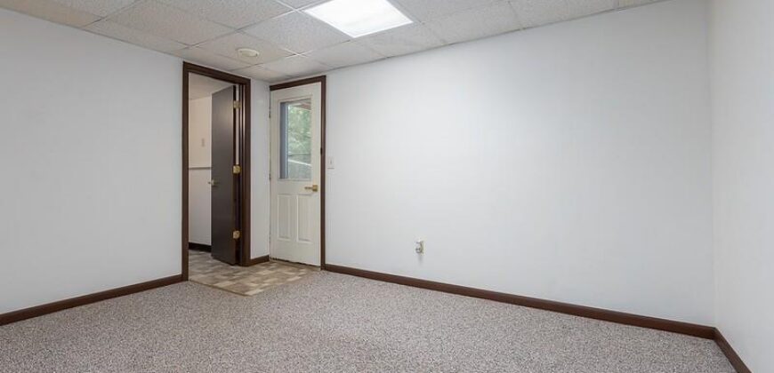 7113 N Atkins Avenue, Kansas City, MO 64152
