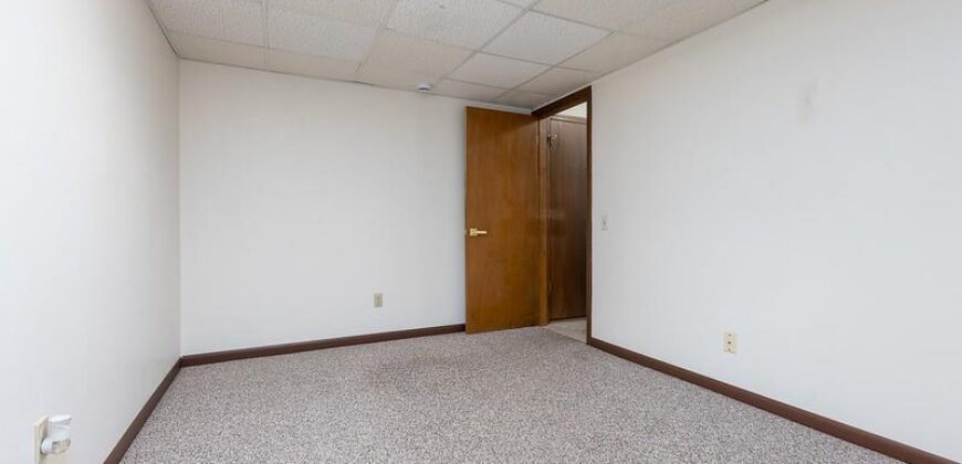 7113 N Atkins Avenue, Kansas City, MO 64152