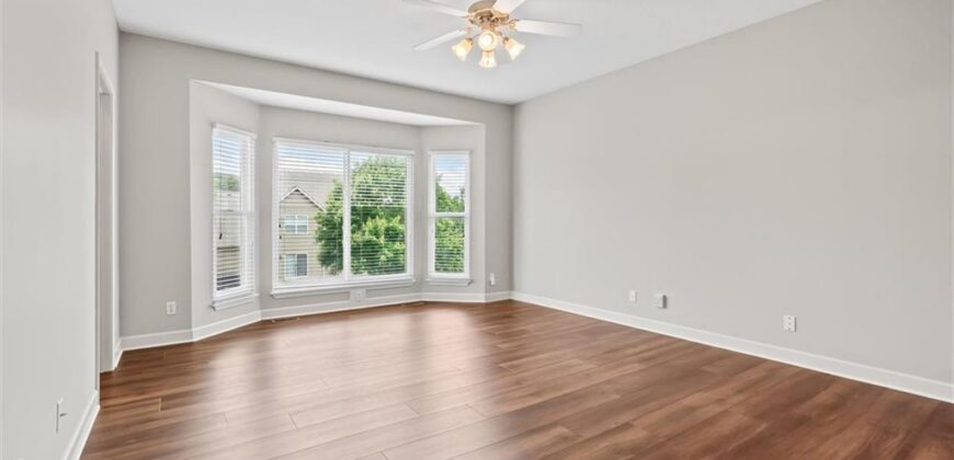 9801 N Farley Avenue, Kansas City, MO 64157