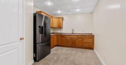 9801 N Farley Avenue, Kansas City, MO 64157