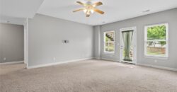 9801 N Farley Avenue, Kansas City, MO 64157
