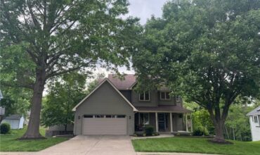 632 Taylor Drive, Liberty, MO 64068