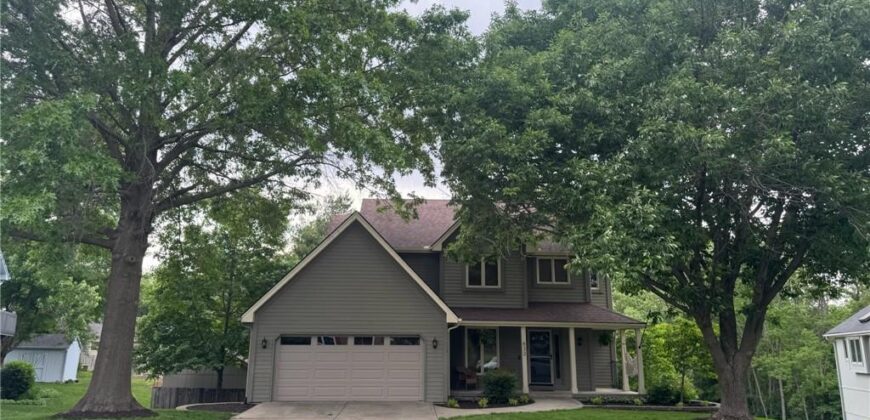 632 Taylor Drive, Liberty, MO 64068