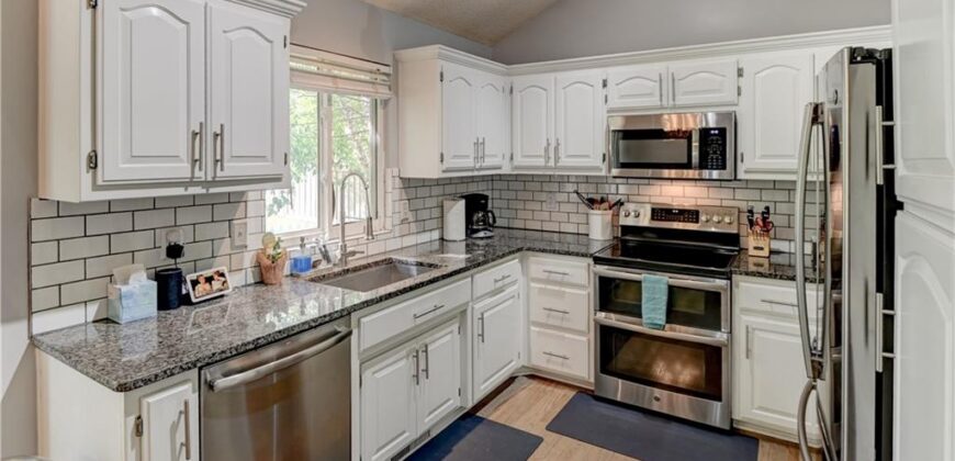 1750 Bridget Place, Liberty, MO 64068