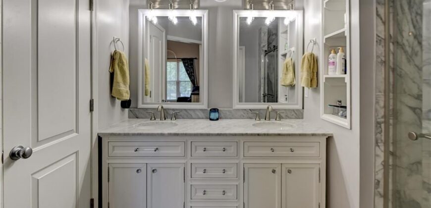 1750 Bridget Place, Liberty, MO 64068