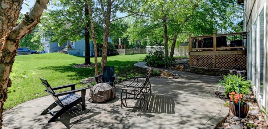 1750 Bridget Place, Liberty, MO 64068
