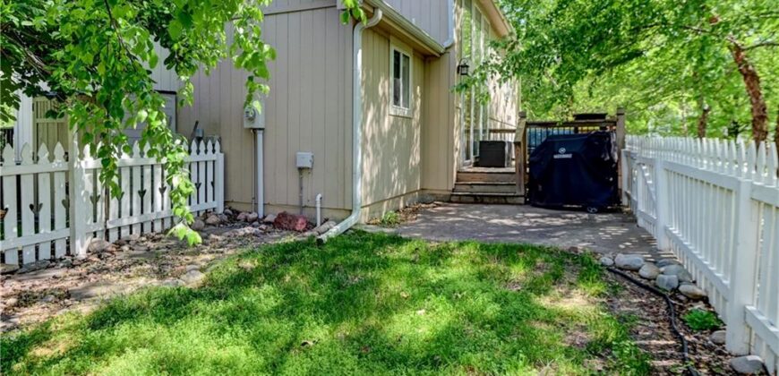 1750 Bridget Place, Liberty, MO 64068