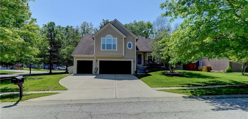 1750 Bridget Place, Liberty, MO 64068