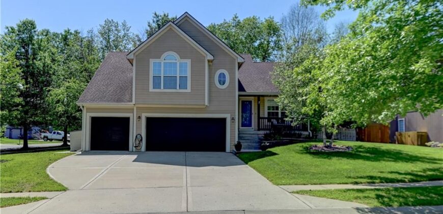 1750 Bridget Place, Liberty, MO 64068