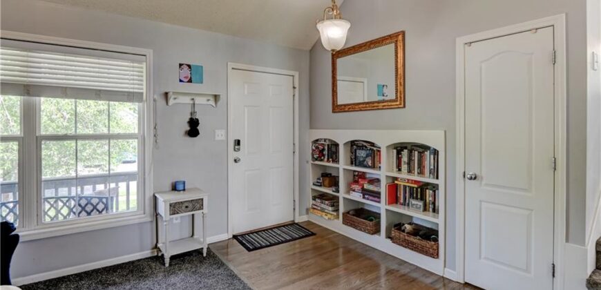 1750 Bridget Place, Liberty, MO 64068