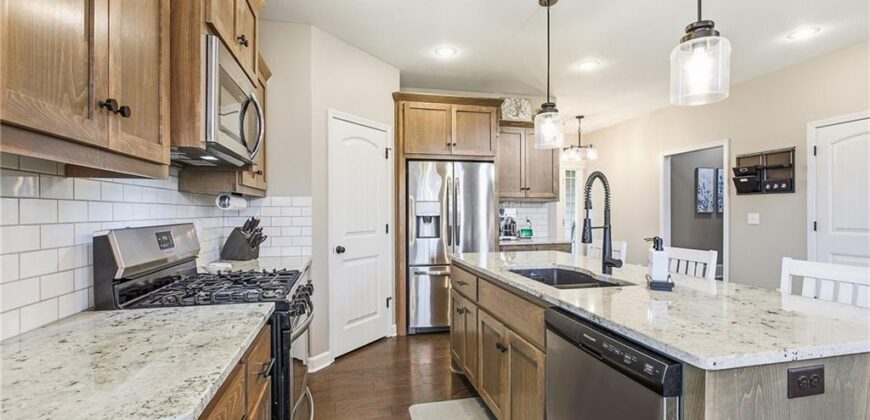 9206 NE 111th Place, Kansas City, MO 64157