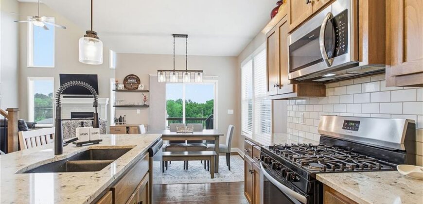 9206 NE 111th Place, Kansas City, MO 64157