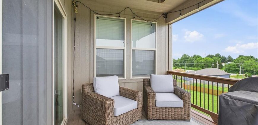 9206 NE 111th Place, Kansas City, MO 64157
