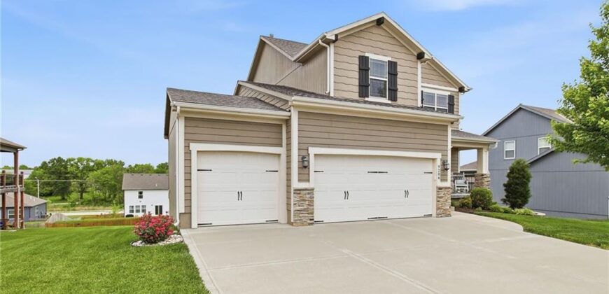 9206 NE 111th Place, Kansas City, MO 64157