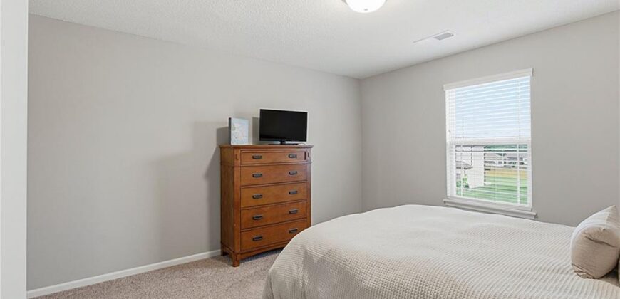9206 NE 111th Place, Kansas City, MO 64157