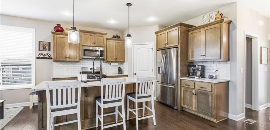 9206 NE 111th Place, Kansas City, MO 64157