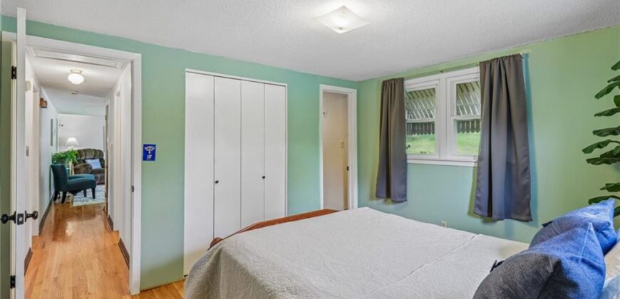 5113 Ridgewood Drive, Kansas City, MO 64151