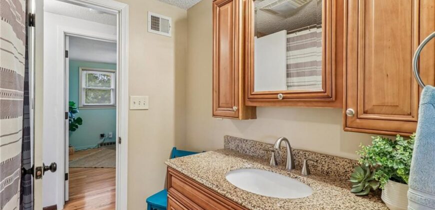 5113 Ridgewood Drive, Kansas City, MO 64151