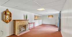 5113 Ridgewood Drive, Kansas City, MO 64151